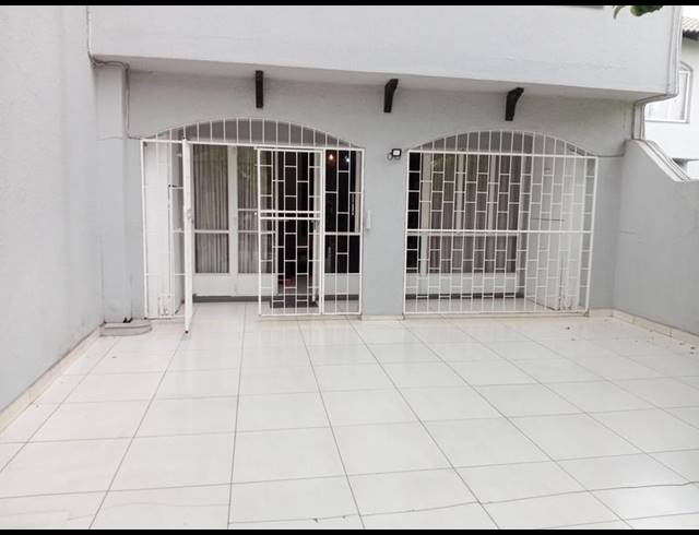 4 BEDROOM TOWNHOUSE FOR SALE IN THREE RIVERS